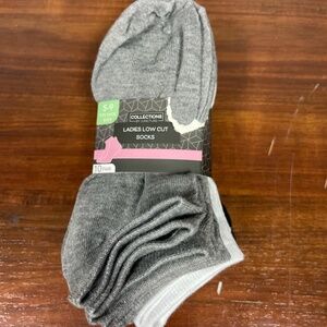Collections by Junctures Ladies Low Cut Socks 10 Pairs Shoe Size 5-9